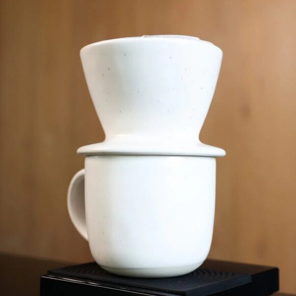 Fable Ceramic Coffee Dripper - Speckled White - Picture 8 of 8